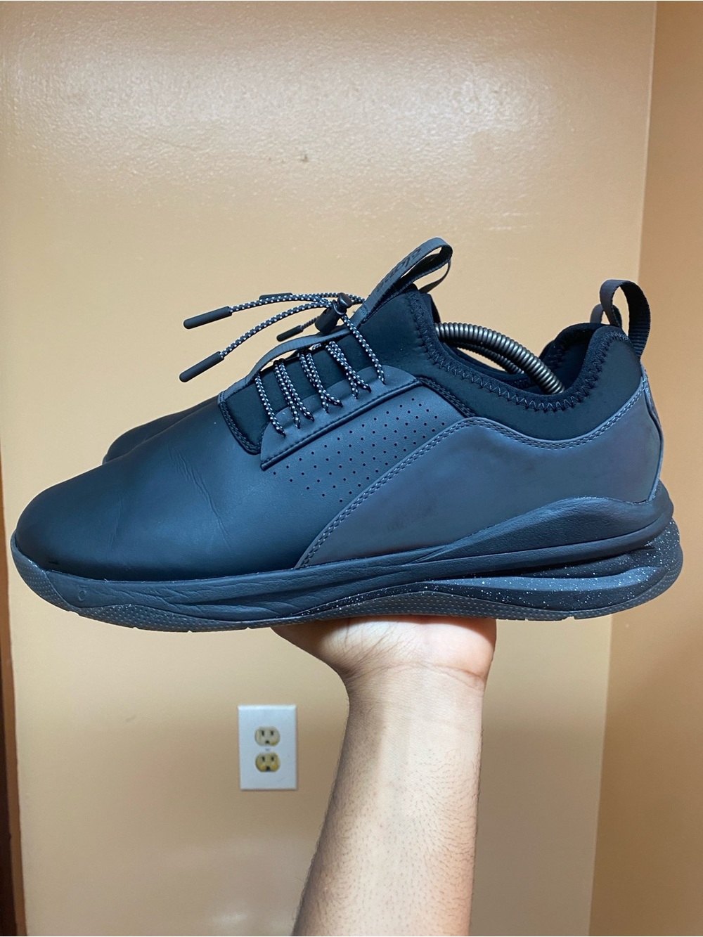 Clove Classic Commuter Limited Edition Men’s Nursing Sneakers “Onyx Flash” SZ 12 - Picture 3 of 16